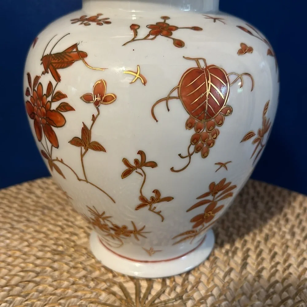 VINTAGE JAPANESE PORCELAIN WARE ACF FLORAL GINGER JAR HAND DECORATED HONG KONG